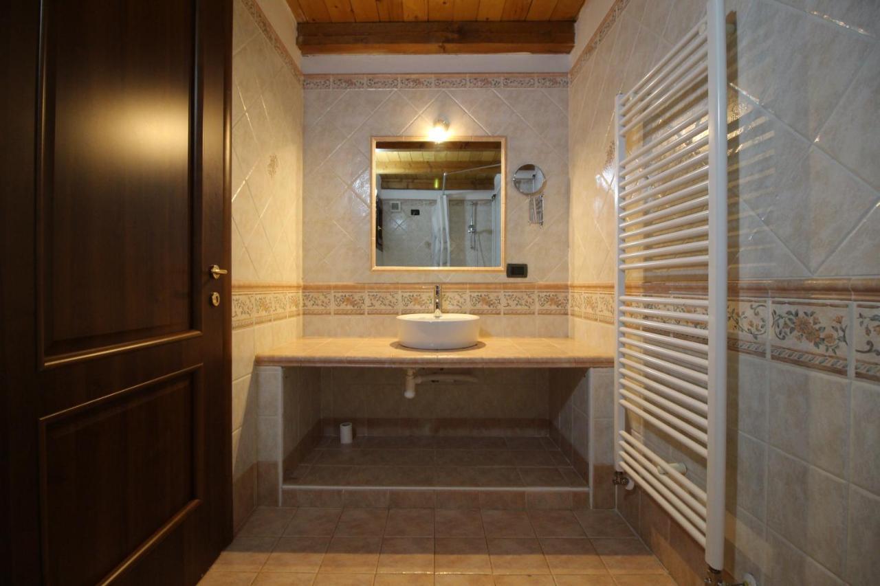 Attico Dell'Aquila Apartamento Brusson Exterior foto